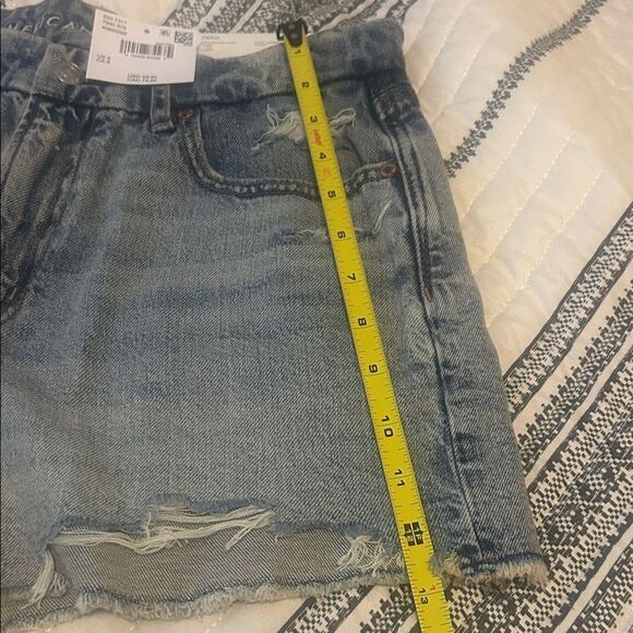 American Eagle Outfitters Women's Light Blue Ripped Jean Shorts A - Picture 8 of 8